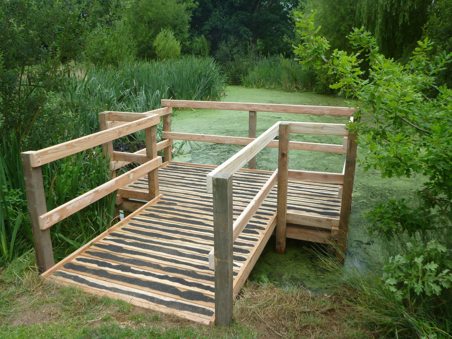 Pond Dipping Platforms Greenspace Designs Ltd